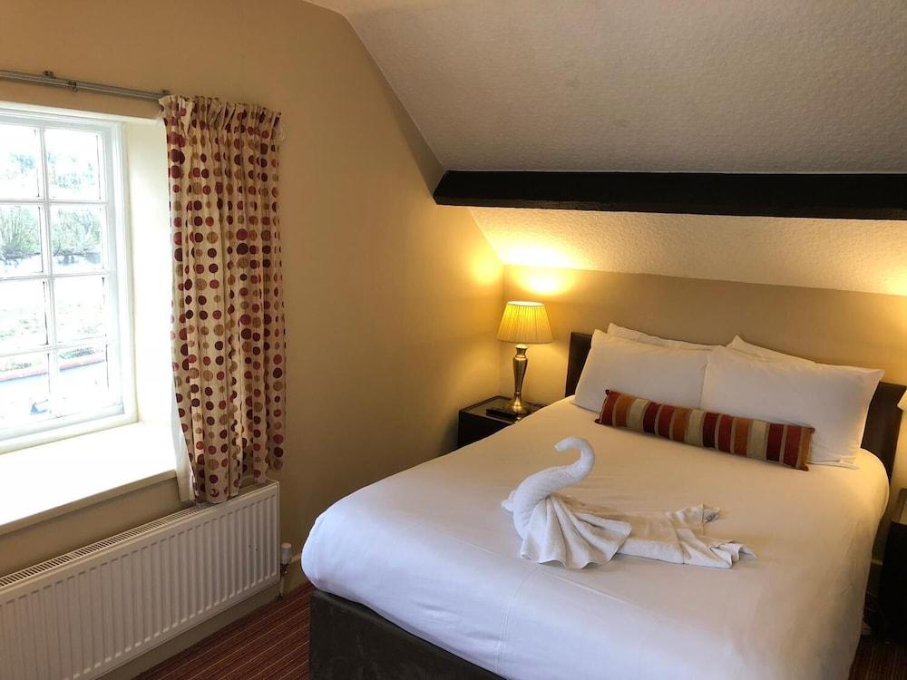 The George Hotel Stansted Airport Bishop's Stortford Exterior foto